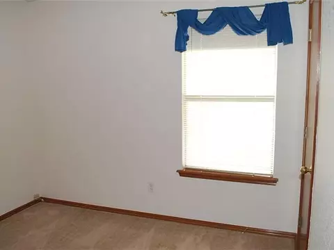 3804 Harmony Dr, Moore, OK 73160 photo 16