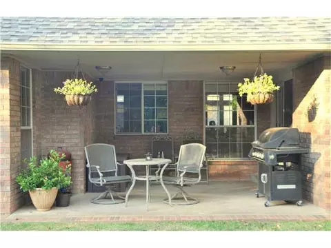 4000 Devon Dr, Edmond, OK 73034 photo 16