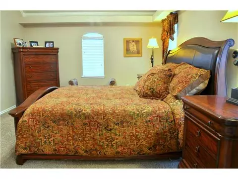 4000 Devon Dr, Edmond, OK 73034 photo 9