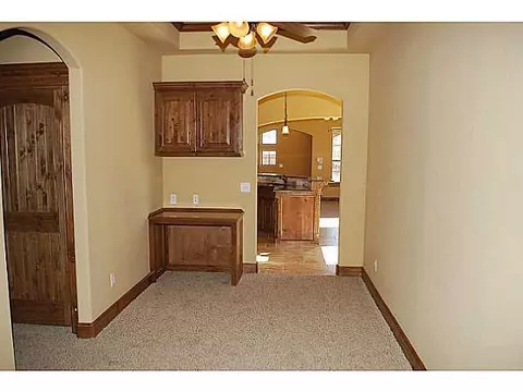 2801 Brookstone Ct, Moore, OK 73160 photo 9