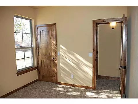 2801 Brookstone Ct, Moore, OK 73160 photo 16