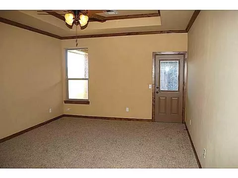 2801 Brookstone Ct, Moore, OK 73160 photo 10