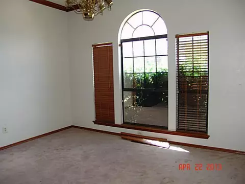 1204 Old Mill Rd, Moore, OK 73160 photo 3