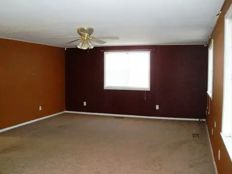 357295 E 1060 Rd, Prague, OK 74864 photo 8