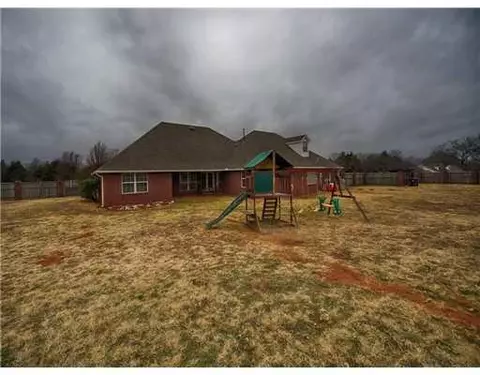 Undisclosed, Tuttle, OK 73089 photo 18
