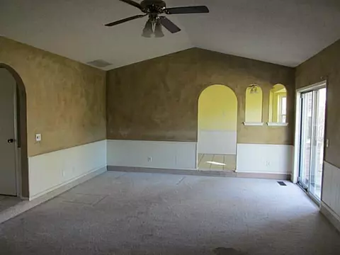 1141 NW 7th St, Moore, OK 73170 photo 7