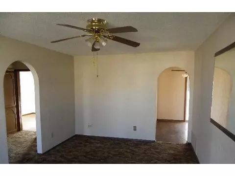 712 Camelot, Moore, OK 73160 photo 7