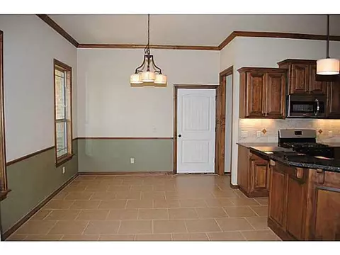 1804 Scott, Purcell, OK 73080 photo 8