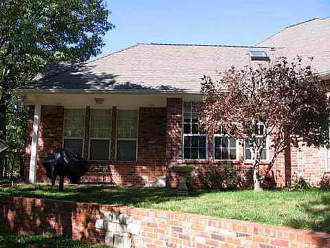 3430 Everett Dr, Edmond, OK 73013 photo 3