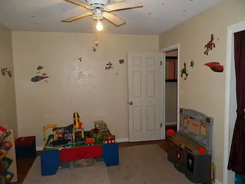 601 SW 2nd St, Tuttle, OK 73089 photo 13