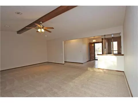 112 Cedar Springs Dr, Tuttle, OK 73089 photo 6