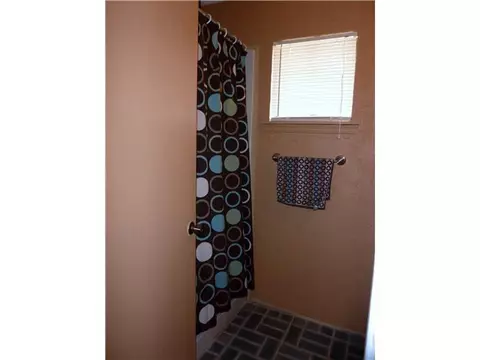 9051 E Waterloo Rd, Arcadia, OK 73007 photo 12