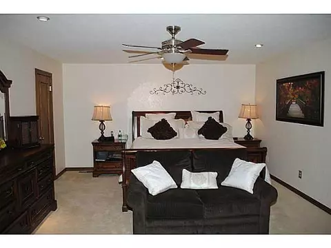 2001 Riverside Dr, Norman, OK 73072 photo 8