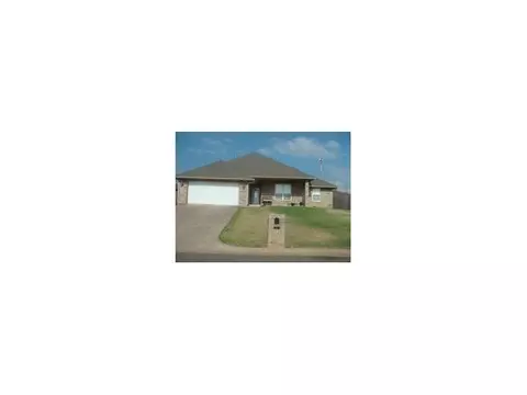 2302 Headwind Dr, Purcell, OK 73080 photo 1