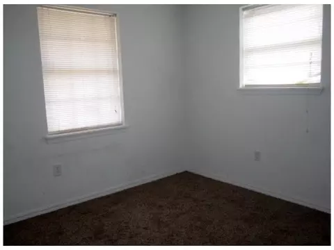 1101 Gale, Moore, OK 73160 photo 6