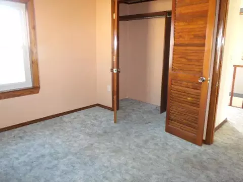 115 S Main St, Mcloud, OK 74851 photo 14