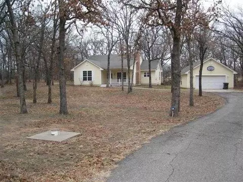 115 Tracye Dr, Mcloud, OK 74851 photo 2