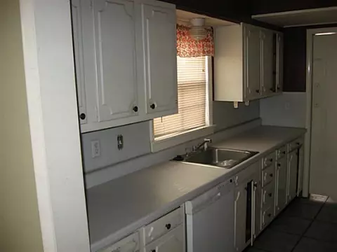1221 Barta, Prague, OK 74864 photo 3