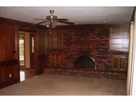 1817 E 15th St, Ada, OK 74820 photo 3