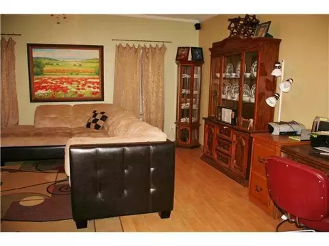 706 Highlander Dr, Moore, OK 73160 photo 5