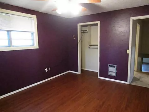 303 SE 3rd St, Tuttle, OK 73089 photo 11