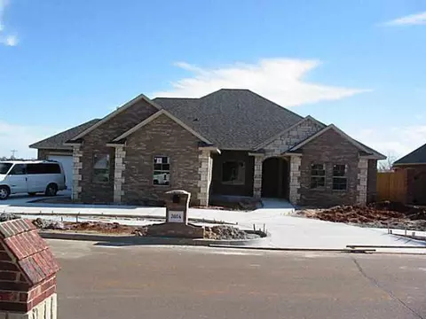 3604 Austrian Pine Ln, Yukon, OK 73099 photo 1