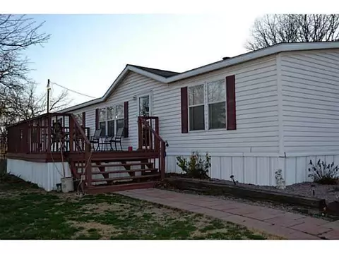1 Lake Springs Dr, Mcloud, OK 74851 photo 1