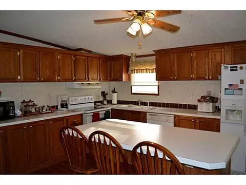 1 Lake Springs Dr, Mcloud, OK 74851 photo 7