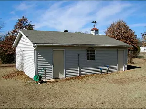 108 Brandon Dr, Mcloud, OK 74851 photo 7