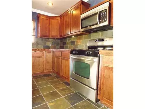 538 E Lea Ter, Mustang, OK 73064 photo 3