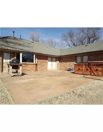 538 E Lea Ter, Mustang, OK 73064 photo 16