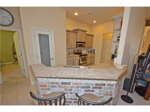 237 E Raleigh Ter, Mustang, OK 73064 photo 10