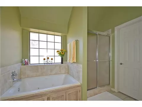 237 E Raleigh Ter, Mustang, OK 73064 photo 14
