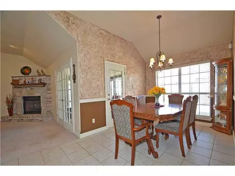 237 E Raleigh Ter, Mustang, OK 73064 photo 7