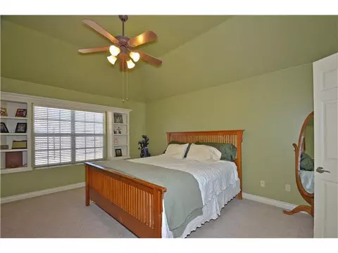 237 E Raleigh Ter, Mustang, OK 73064 photo 13