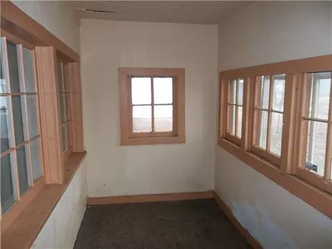 1805 E University Ave, Guthrie, OK 73044 photo 5