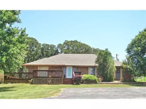 43304 Bob Crouch Rd, Tecumseh, OK 74873 photo 1
