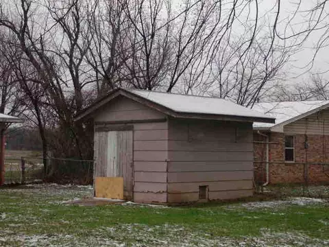 13 S Grant St, Tryon, OK 74875 photo 17