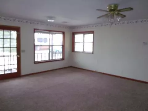 13 S Grant St, Tryon, OK 74875 photo 3