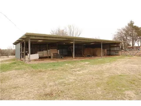 810 E Roller Coaster Rd, Guthrie, OK 73044 photo 14