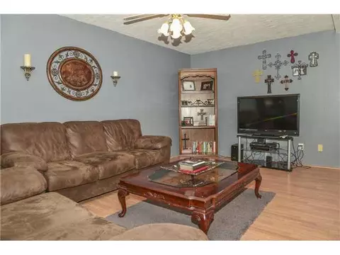 2109 Regency Blvd, Moore, OK 73160 photo 6