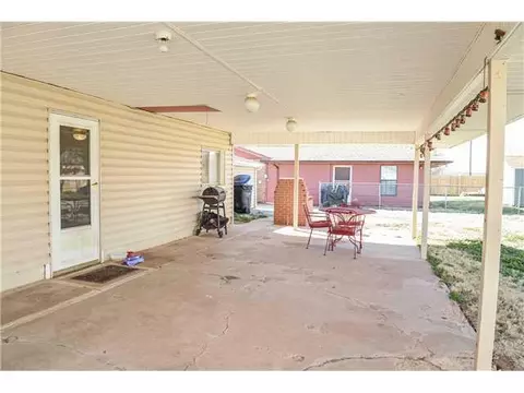 2109 Regency Blvd, Moore, OK 73160 photo 20