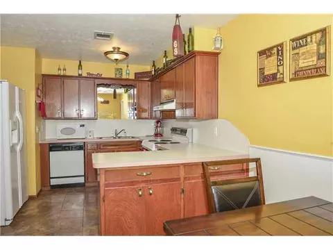 2109 Regency Blvd, Moore, OK 73160 photo 8