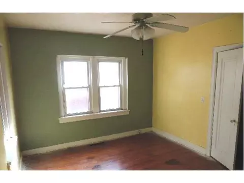 1316 E Noble Ave, Guthrie, OK 73044 photo 2
