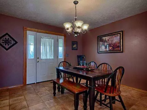 5200 Leonard Dr, Tuttle, OK 73089 photo 6