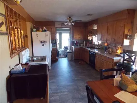 40084 Tooley Rd, Asher, OK 74826 photo 15