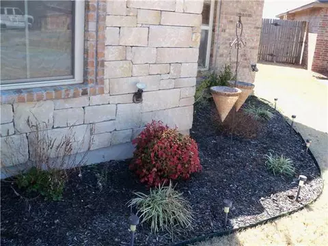 3408 Sparrow Dr, Moore, OK 73165 photo 3