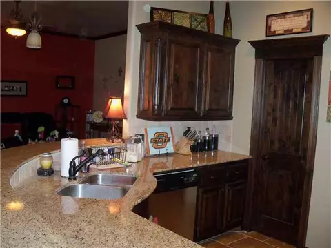 3408 Sparrow Dr, Moore, OK 73165 photo 11
