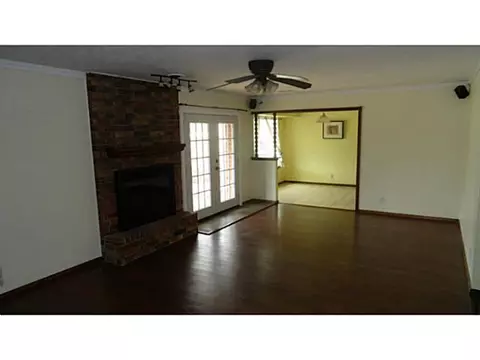 108 Willoway Dr, Norman, OK 73072 photo 2