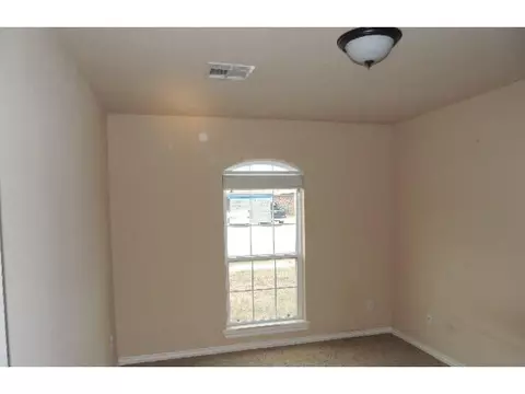 4227 Macys Pl, Moore, OK 73160 photo 5